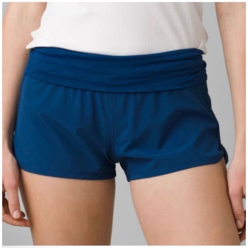 Prana Sunriver shorts Belize Blue fold over waistband size M